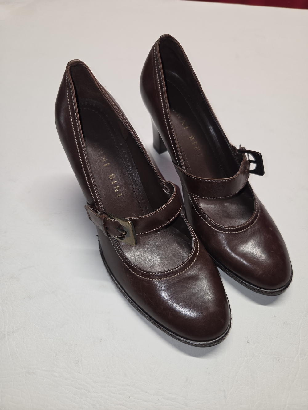 Classic Brown Mary Jane Heels - Women's Dress Pumps